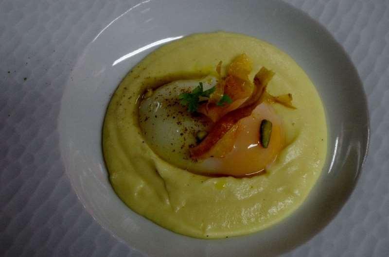 Le Place Neuve Brullioles Restaurant bilde